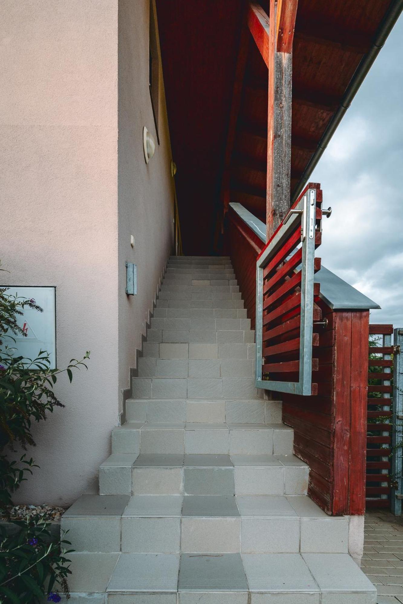 Apartman A5 Pro 3 Osoby - Moninec - Celorocne Dış mekan fotoğraf